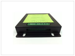 Lightning protector for signal protection