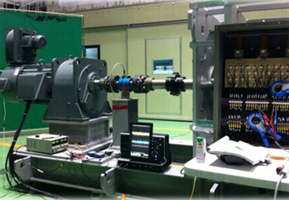 잠수함 추진 시스템 사진